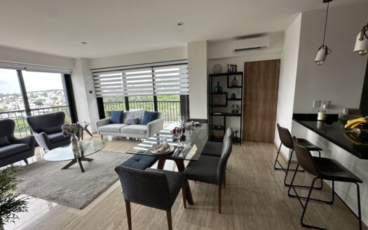 Departamento de 2 Recámaras con Terraza y Vista Panorámica en Lomas de Juriquilla