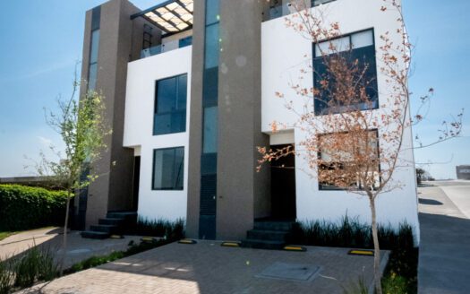 Casa Nueva de 3 Recámaras en Zakia