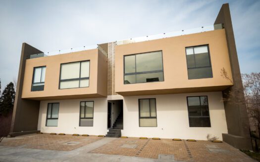 El departamento en PB más grande de 2 recámaras en Zákia
